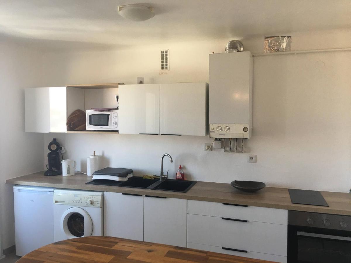 Grands Buffets Hebergement Appartement ナルボンヌ エクステリア 写真